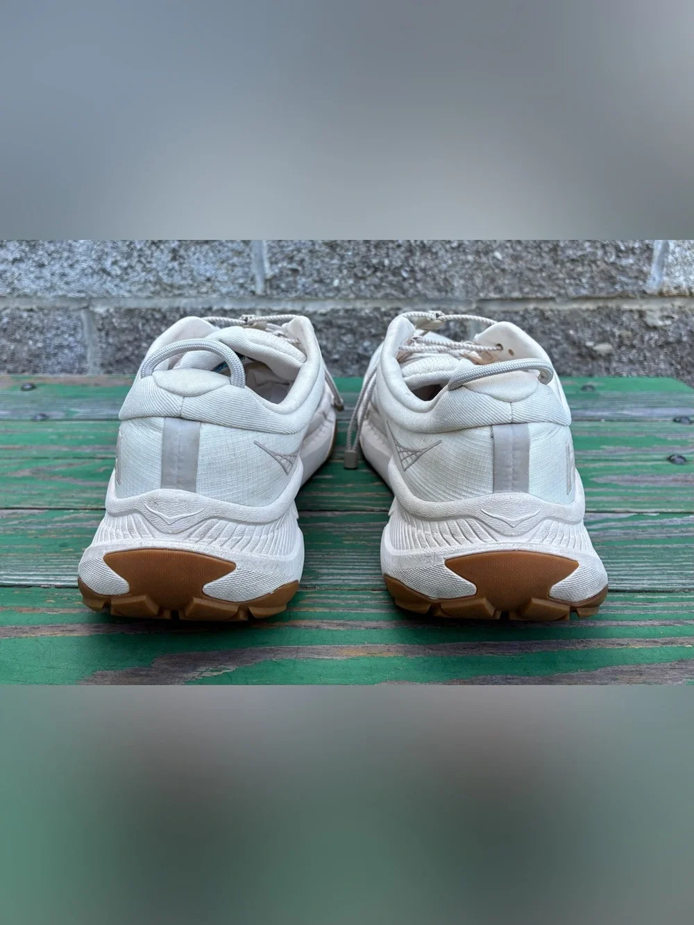 HOKA Womens Transport Running Walking Shoes Sneakers Eggnog Sz 10 B Vibram